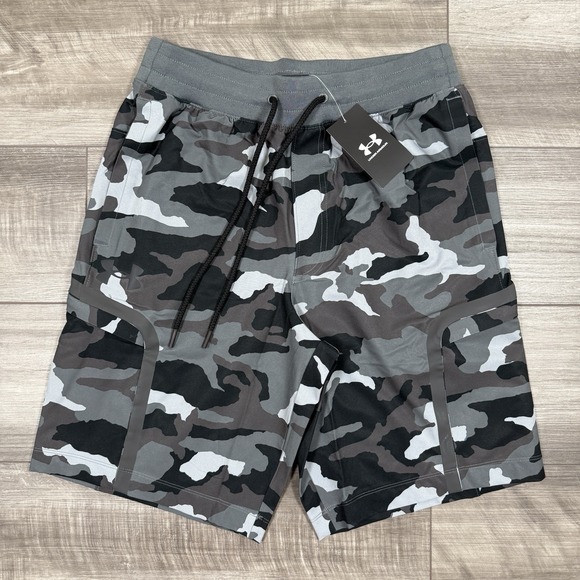 Under Armour Cargo Shorts‎ Elite Fitted Printed Camo Gray 1373868-001 MEDIUM NEW - Picture 1 of 7